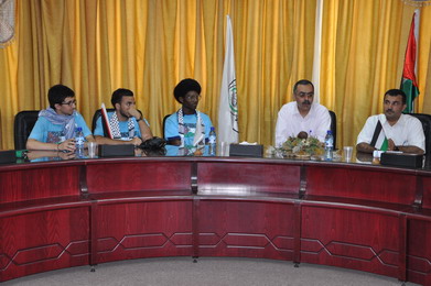 A delegation of American and British students from Hope Fleet “2” to Gaza, Visits IUG